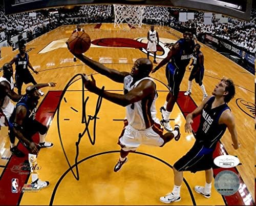 Antoine Walker Miami Toplina potpisana / autogramirana 8x10 boja Fotografija JSA 160688 - AUTOGREM NBA Photos