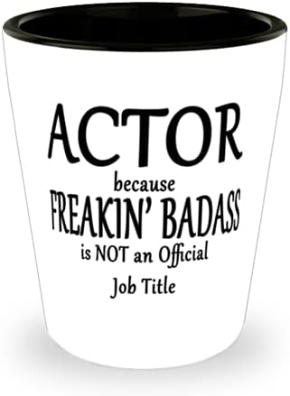 Glumac jer jebeni Badass nije zvanični naziv posla-jedinstveno staklo za snimanje-jedinstveno smešno za